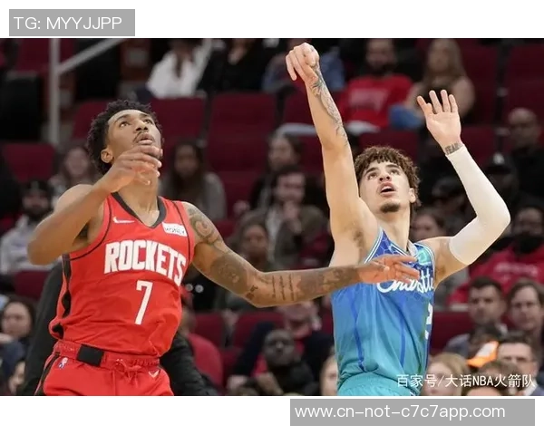 火箭队与黄蜂队在2月28日的第一节精彩对决回顾与分析